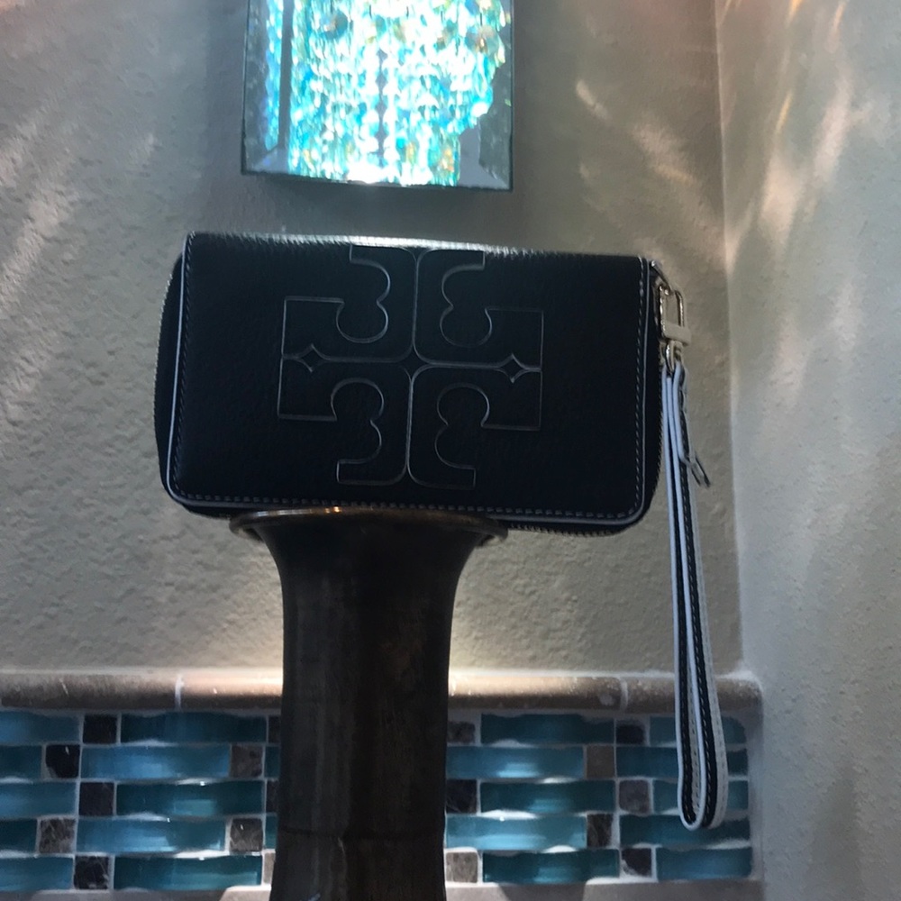 Tory Burch wristlet